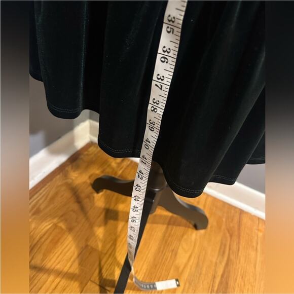 Draper James Green Velvet Bow Back Long Sleeve Dress L - Picture 11 of 12